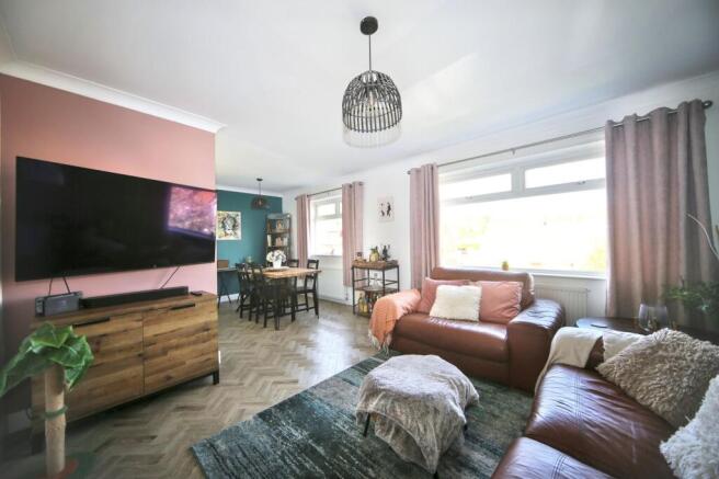 3 bed Detached Bungalow for sale Image 7