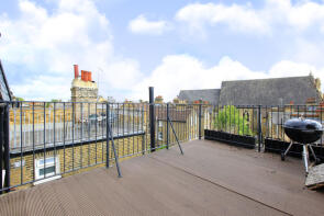 79, Sandmere Road, London SW4 7PT