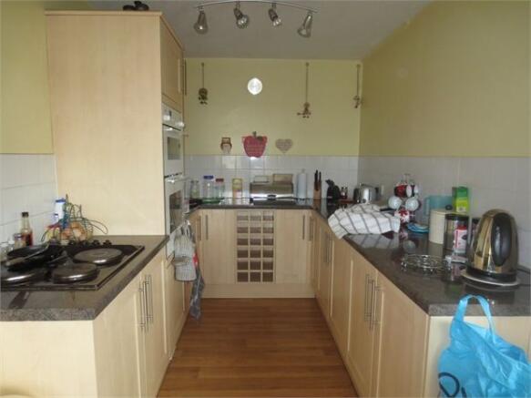 Kitchen/dining/utility room