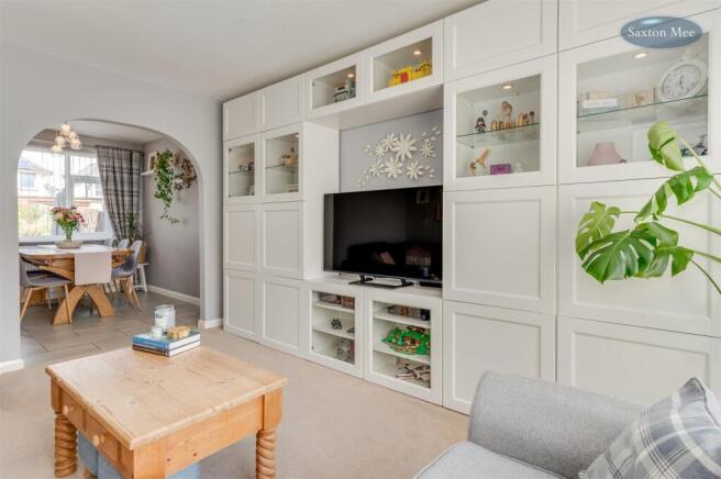 3 bed Semi-Detached for sale Image 4