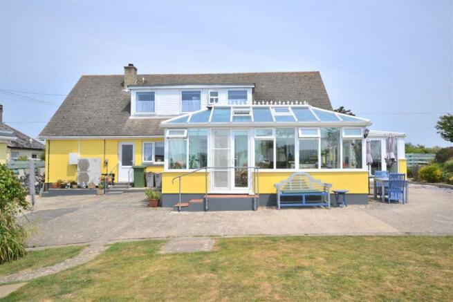 Rear elevation.JPG