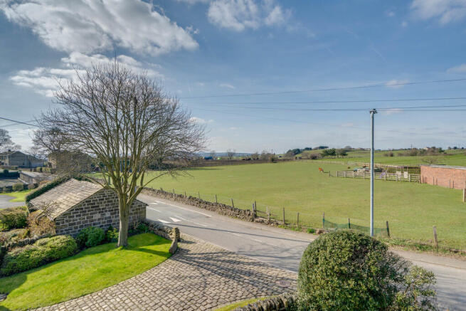 3 bed Detached for sale Image 5