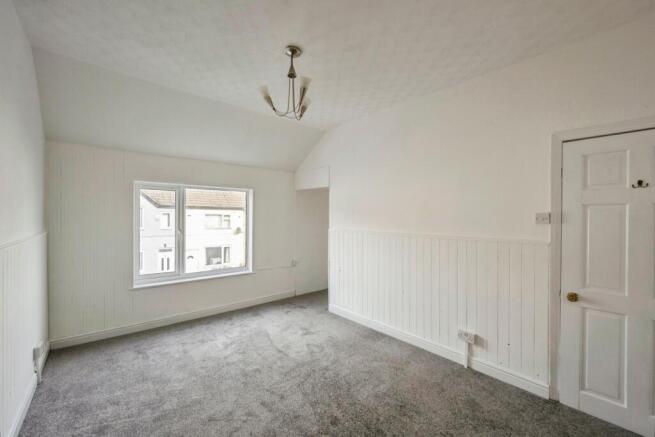 3 bed Terraced to rent Image 10