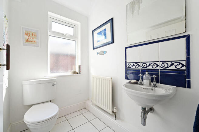 4 bed Terraced for sale Image 12