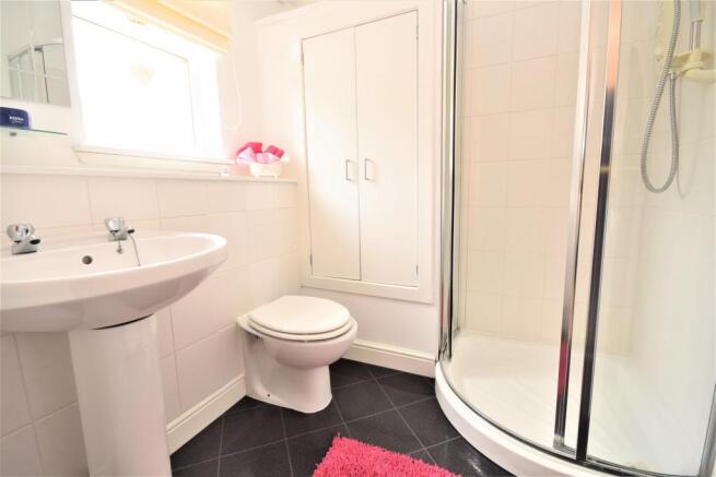 Master En-suite