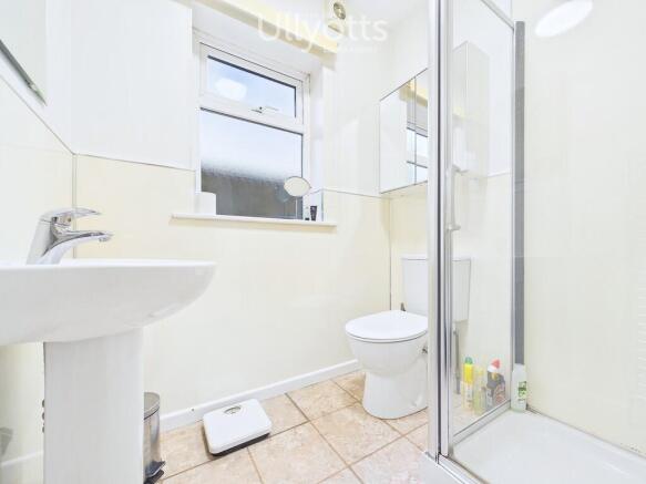 3 bed Semi-Detached Bungalow for sale Image 8