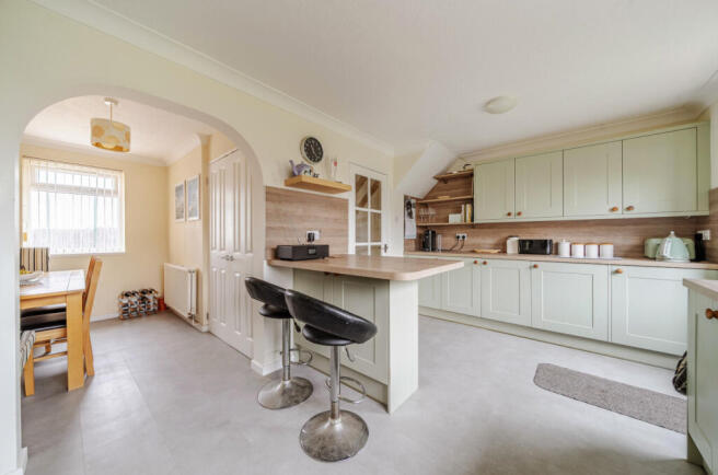 1394451-8-694a9f4...