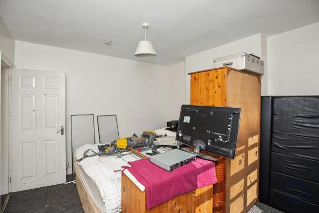 1 bed Flat for sale Image 8