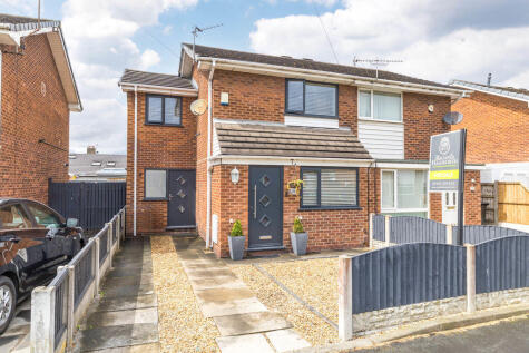 Ashwood Avenue, Abram, WN2 5YE