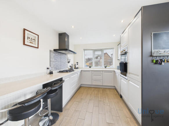 Benbow Close,  Lytham St. Annes, FY8 photo 4
