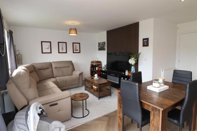 3 bed Detached for sale Image 6