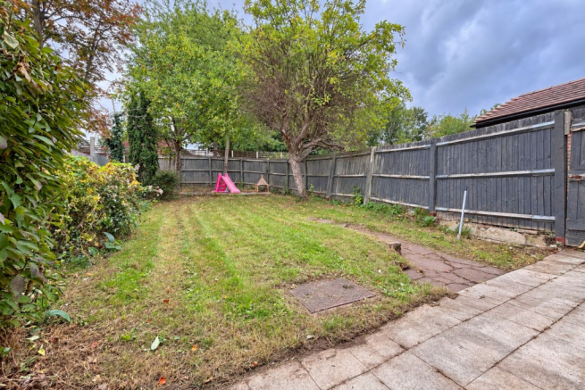 Aylesford Avenue, Beckenham, BR3 photo 3