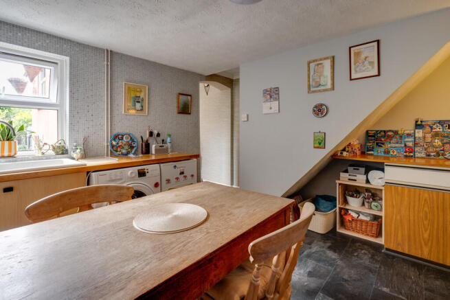 Kitchen/Dining Sp...