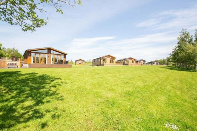 2 bed Bungalow for sale Image 6