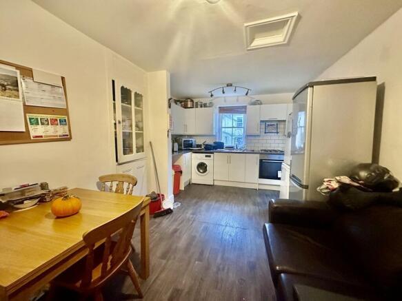 7e78567331e45a3a0...