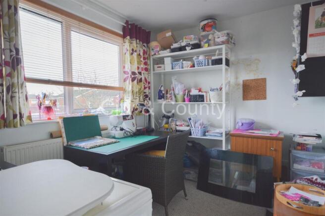 Bedroom 3.jpg