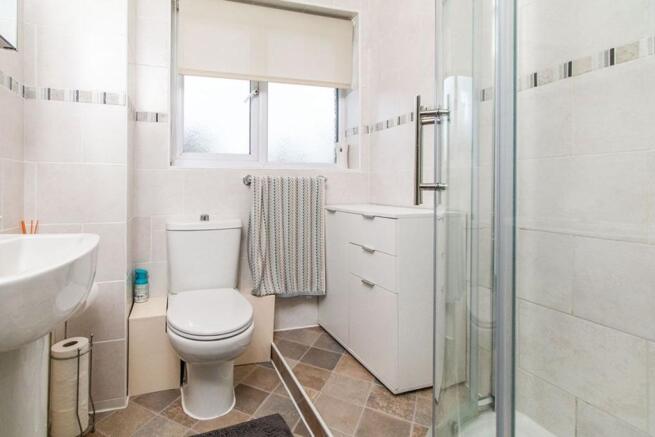 Bathroom / WC