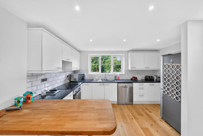 Reception/Kitchen