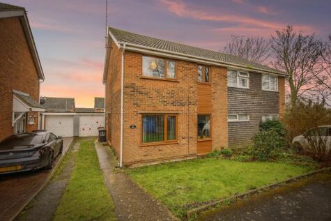 Sawston Close, Ipswich, Suffolk, IP2