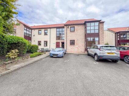 Cleet Court, Berwick-Upon-Tweed