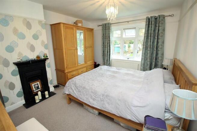 Kentwood Hill Bedroom 1