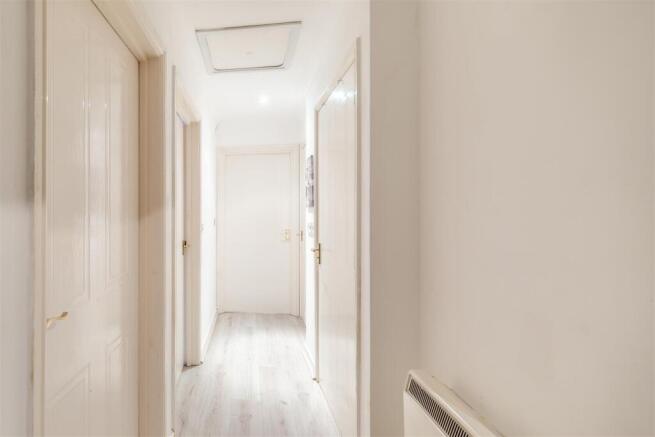 8696247-interior06.jpg