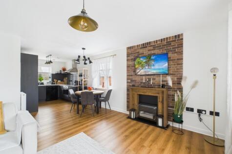 Valerian Way, Leighton Buzzard, LU7