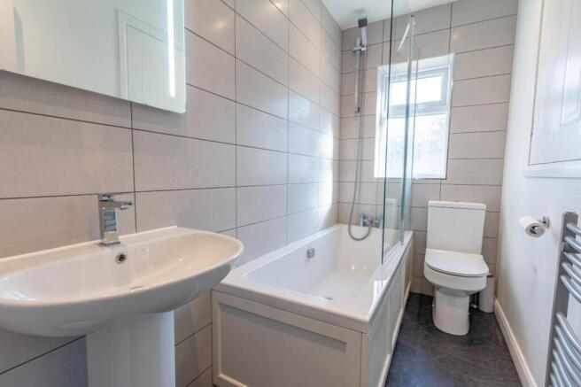 2 bed Semi-Detached for sale Image 11