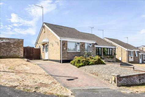 The Willows, Little Harrowden, NN9 5BJ