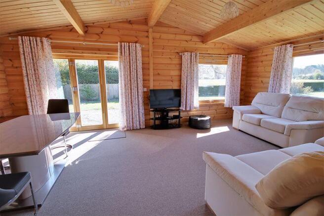 Lodge Sitting ...