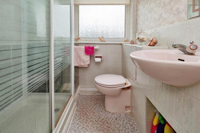 4 bed Semi-Detached for sale Image 10
