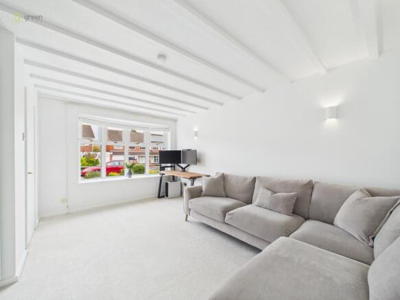 cam01698g0pr0195still002