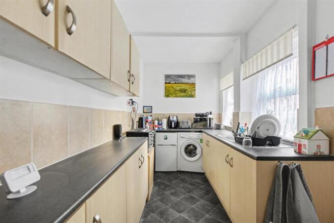 Kitchen_1.jpeg