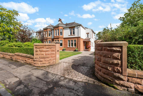 The Grove, Giffnock