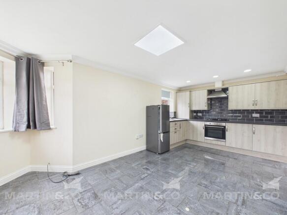 CAM02406G0-PR0596...