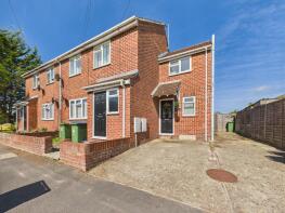 4a, St Annes Grove, Fareham PO14 1JH