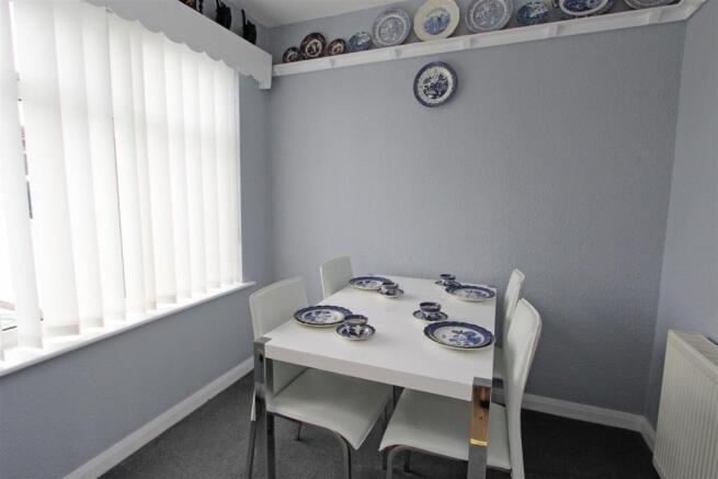 Dining Room.jpg