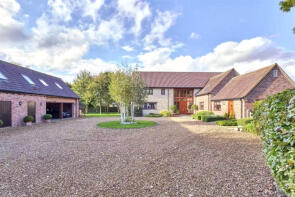Luddington Lodge, Winwick Road, Peterborough PE8 5BF