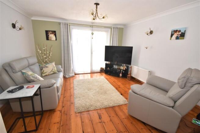 Living room 1