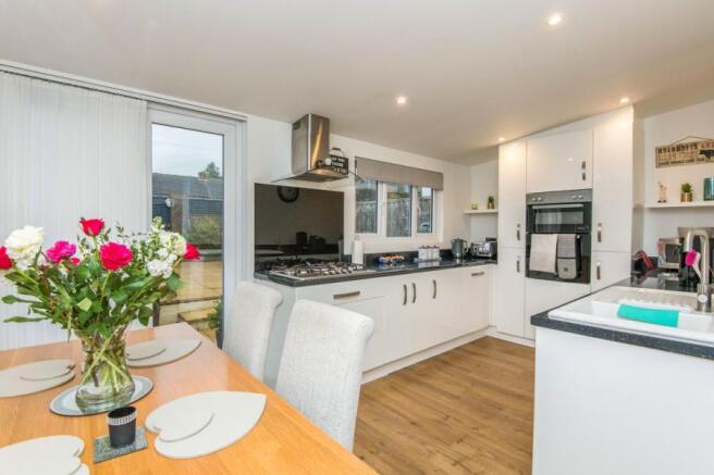 Kitchen Diner