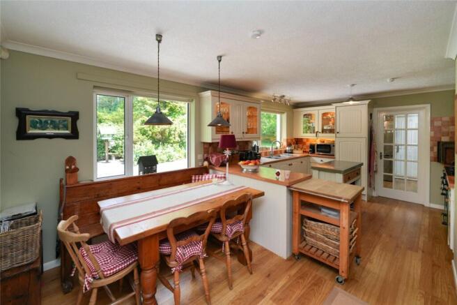 Kitchen/Dining