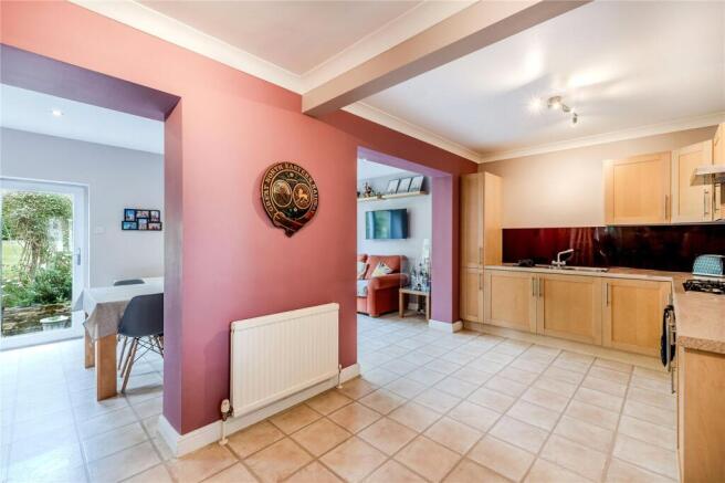 4 bed Detached for sale Image 9