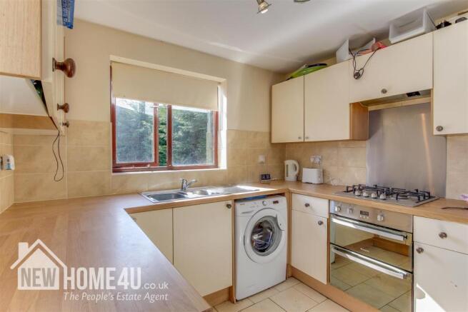 KITCHEN: