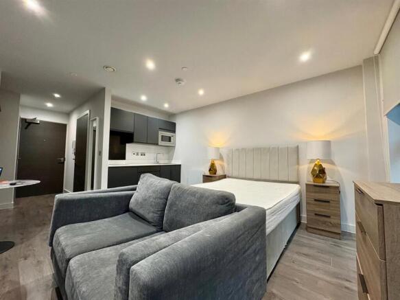 PHOTO-2024-10-16-10-23-07 2.jpg