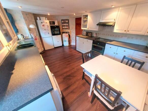 Kitchen Diner