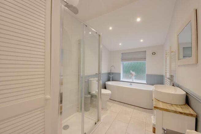 Family bathroom