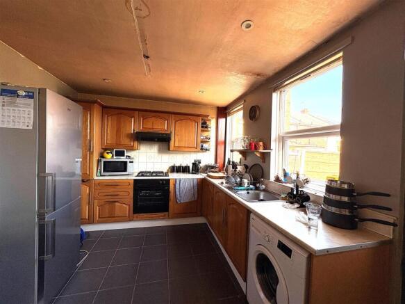 Kitchen.jpg