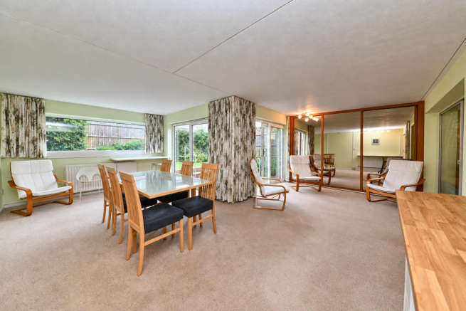 Family Room.png