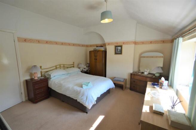 Bed 1