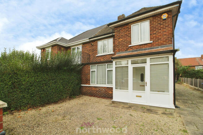 3 bed Semi-Detached to rent in doncaster